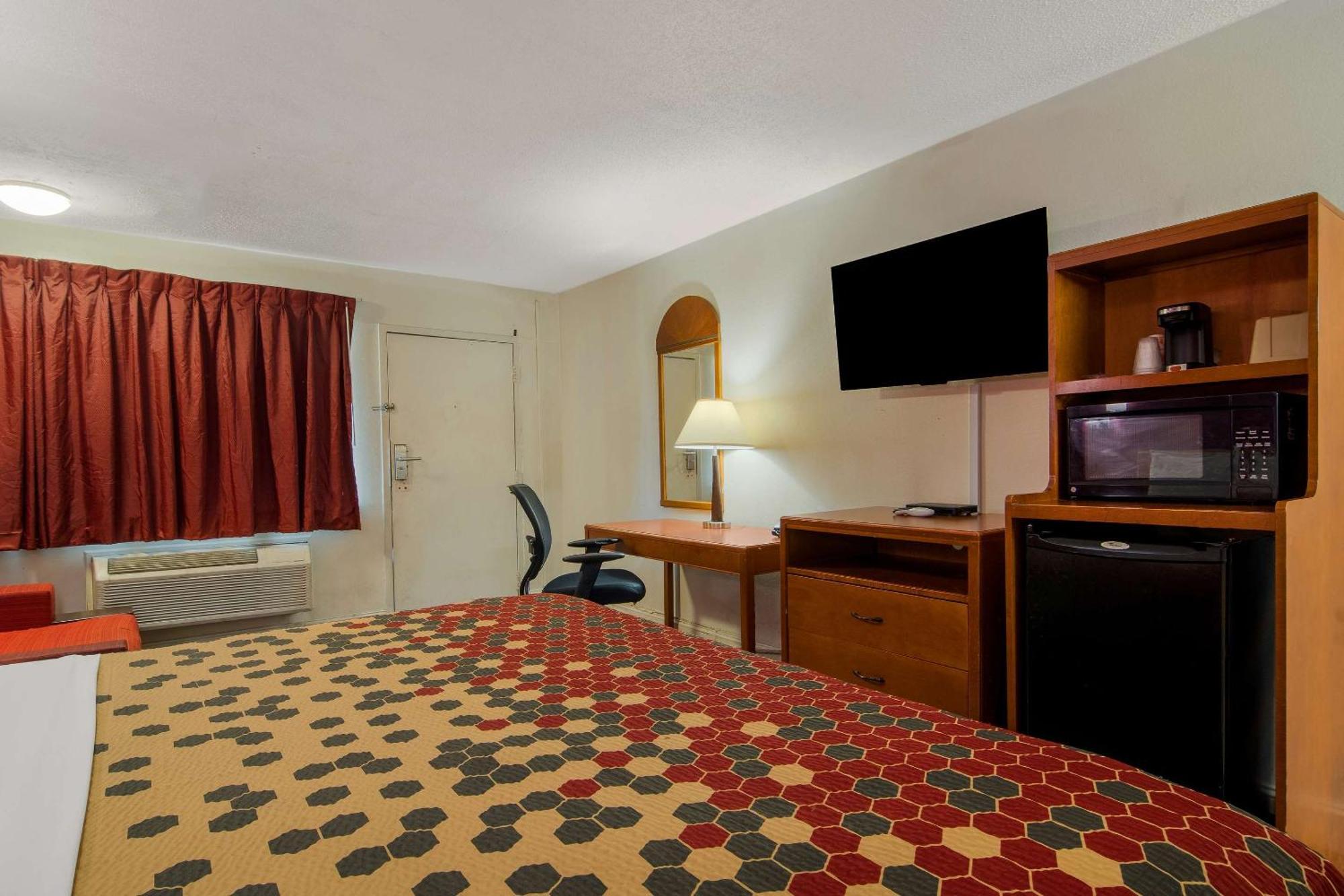 Econo Lodge Goldsboro Hwy 70 Экстерьер фото