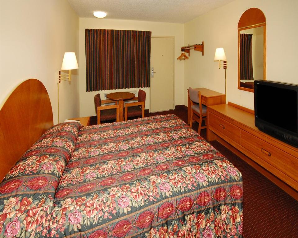 Econo Lodge Goldsboro Hwy 70 Экстерьер фото