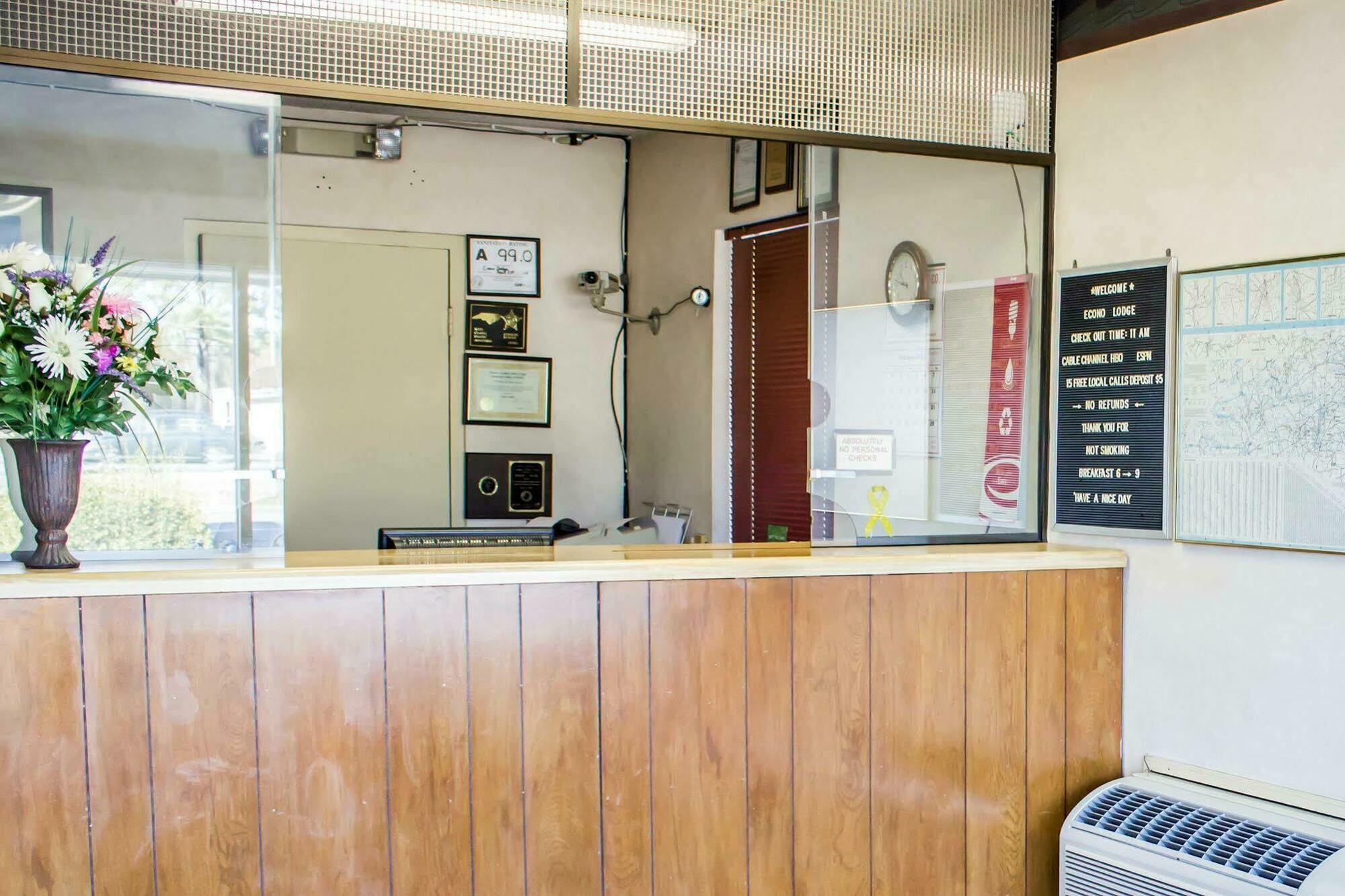 Econo Lodge Goldsboro Hwy 70 Экстерьер фото